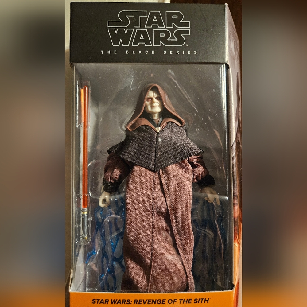 Star Wars Darth Sidious Figure, Black Series - Picture 2 of 4